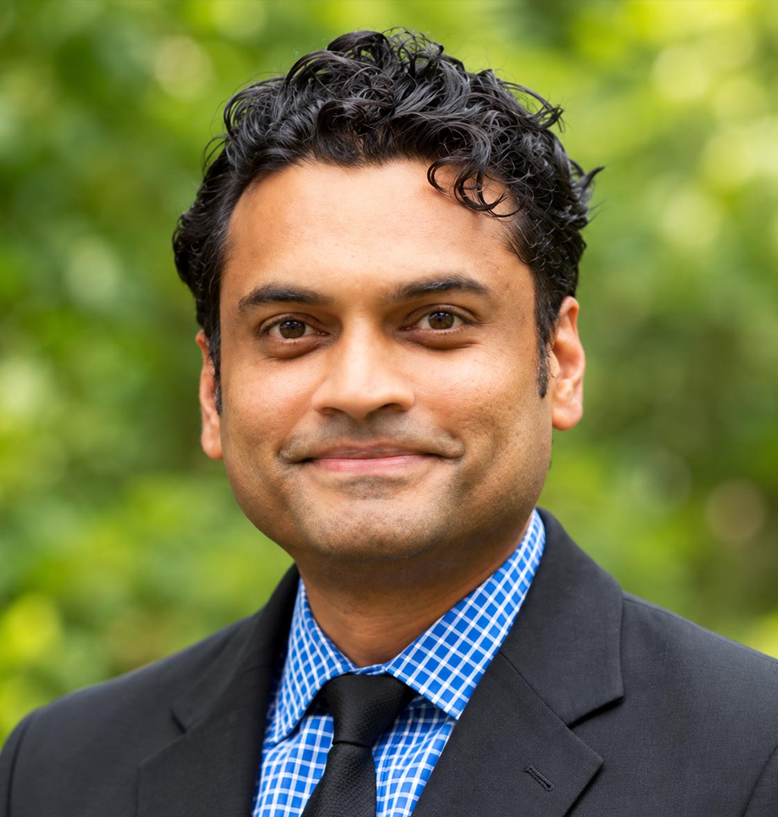 Dr Neeraj Mistry